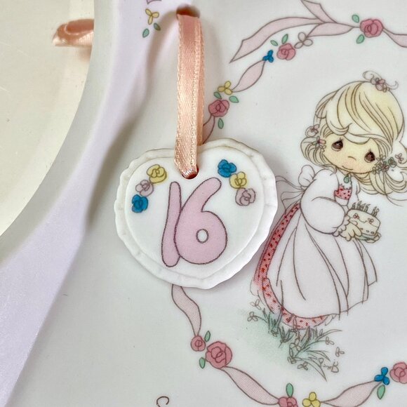 Precious Moments Sweet 16 Growing in Grace Picture Holder w Heart Bookmark 25064 - Picture 8 of 16